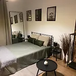 Apart Rembricz